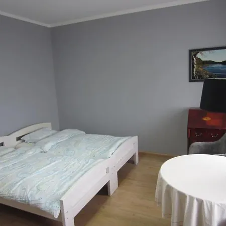 Michas 1 Naehe Zentrum *